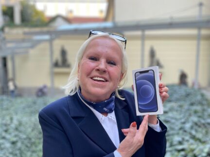 Náborová kampaň Doporuč kamaráda má svou výherkyni iPhonu