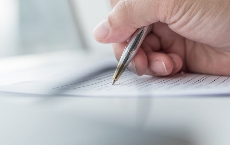 Applicant,Filling,In,Business,Company,Application,Form,Document,Applying,For