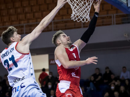 M2C podporuje český basket